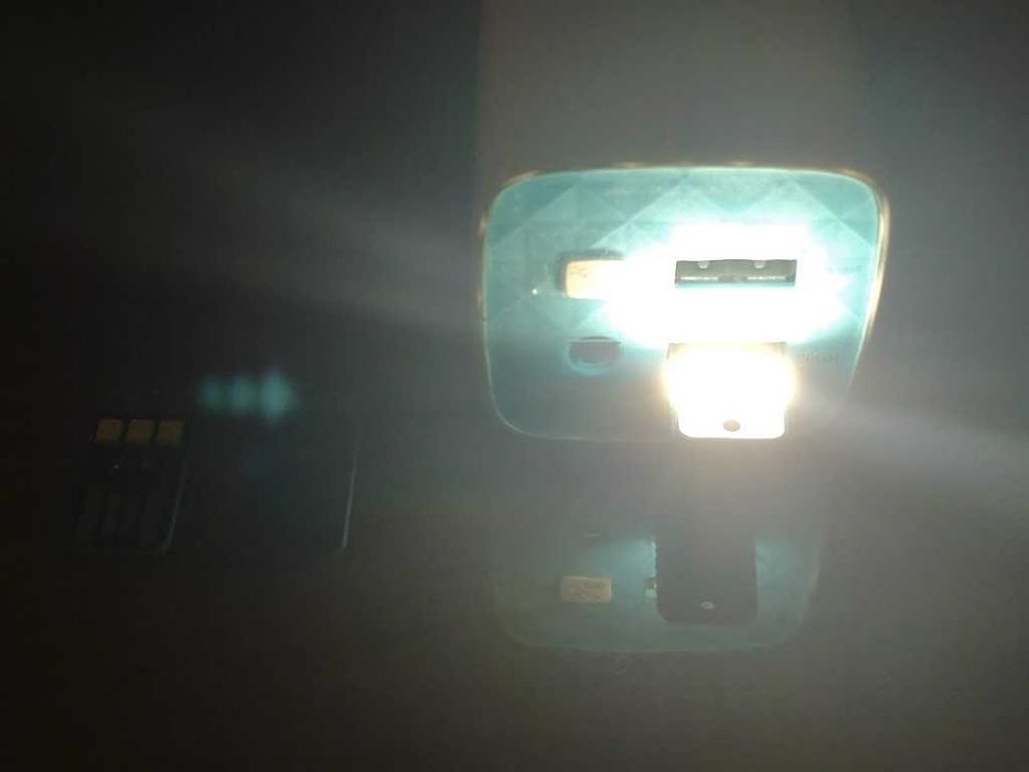 Luz LED USB presença/emergência (carregadores e powerbanks)