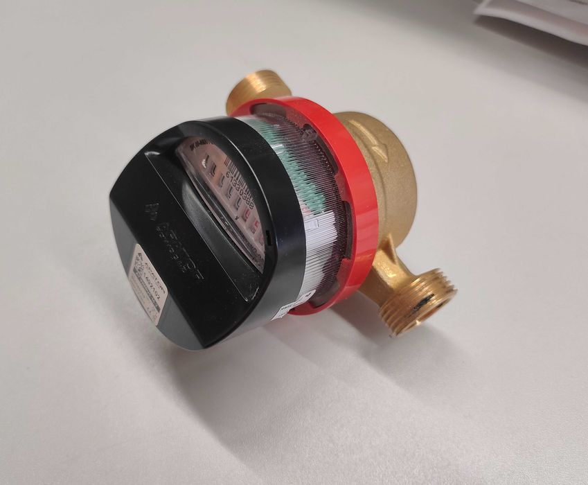 Wodomierz Apator AT-WMBUS-16-2 ciepła woda +moduł radiowy