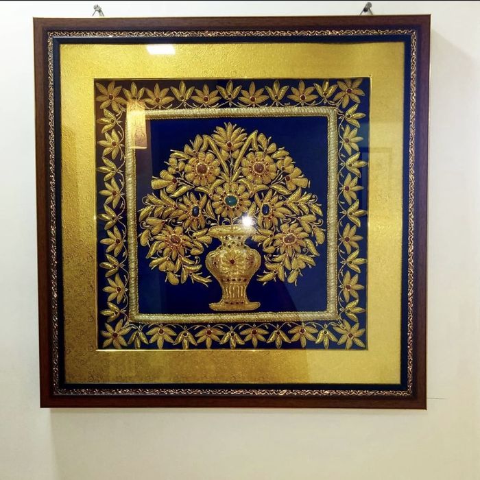 Декоративне панно в техніці Zardozi (золотна вишивка)