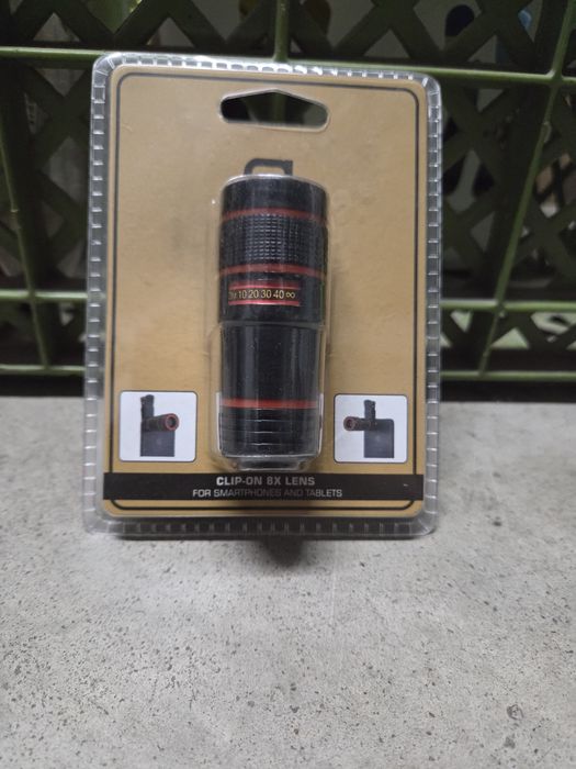 Clip on 8x lente novo