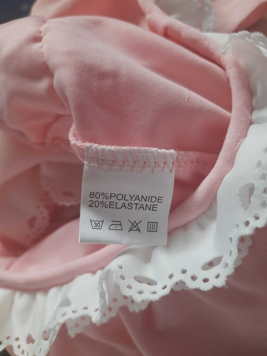 Рожевий роздільний купальник з мереживом і сердечками