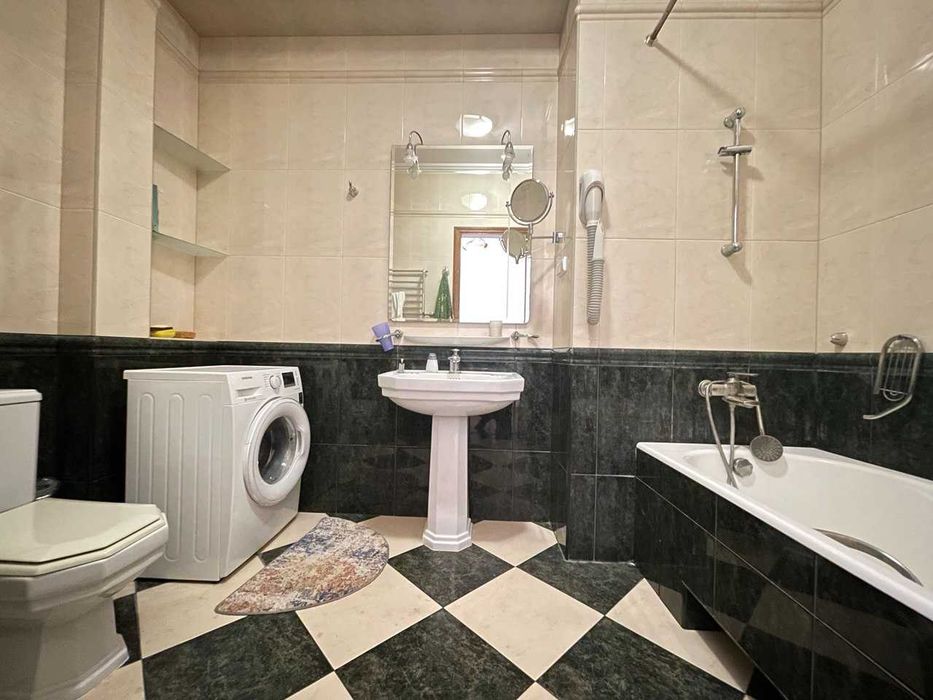 Продаж  трикімнатної квартири, Саксаганського, 29. Центр. - View 5