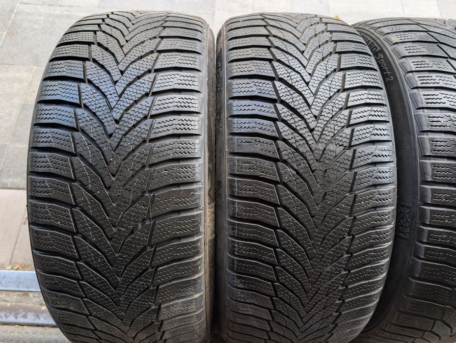 Зимняя резина 215/45 R17 Nexen