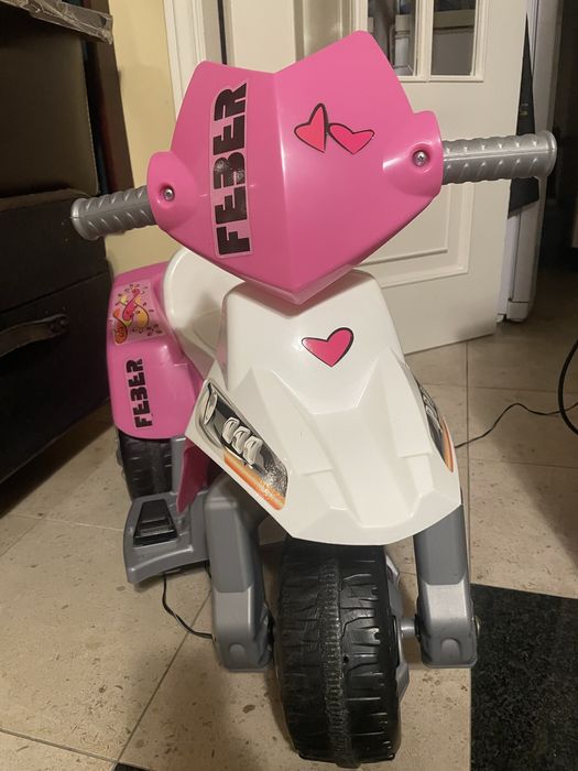 Mota Elétrica criança Feber – Rosa e Branca