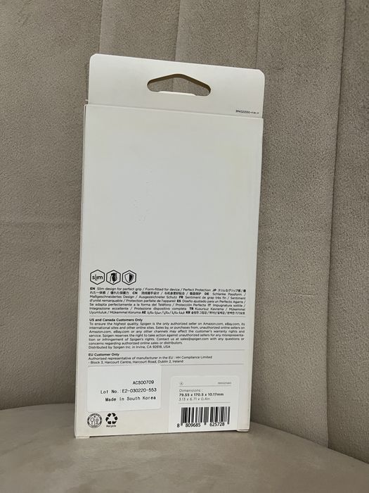 Nowe etui sylikonowe Liquid Crystal Spigen do Samsung Galaxy S20 Ultra