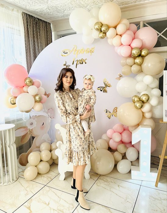 Фемелі лук плаття на святкування