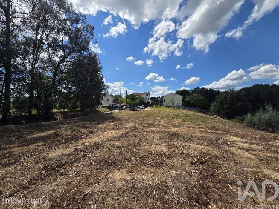 Land for Construction in Santa Comba Dão and Couto do Mosteiro