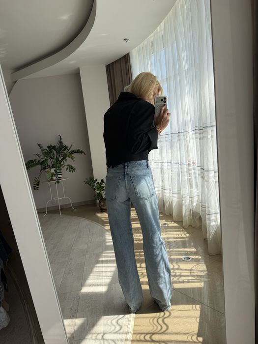Джинси Zara та Massimo Dutti