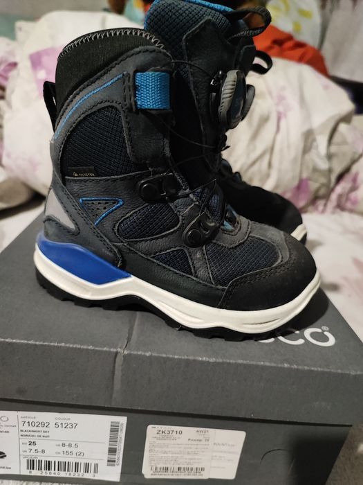Черевики Ecco Gore-tex дитячі 25р