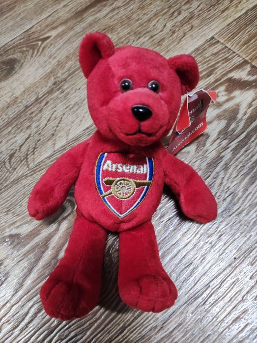 Мягкая игрушка для фанов Arsenal.