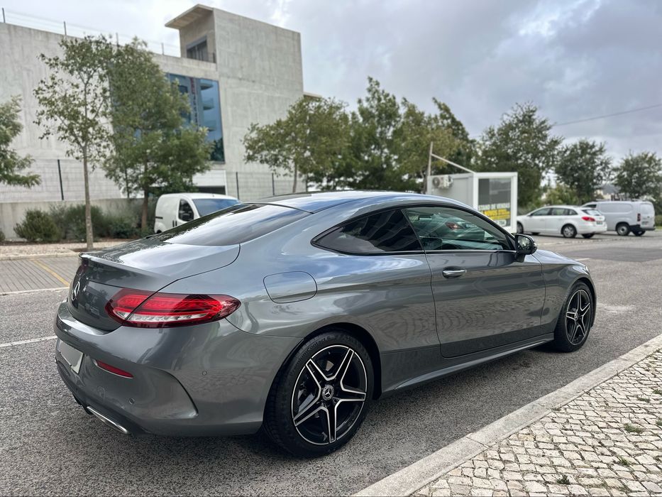 Mercedes-Benz C220 Coupé AMG Nacional