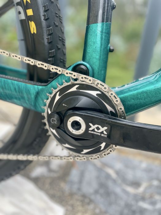 Megamo Track Factory SLR