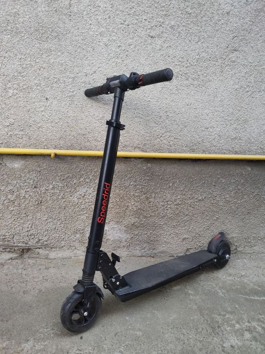 Продам електросамокат