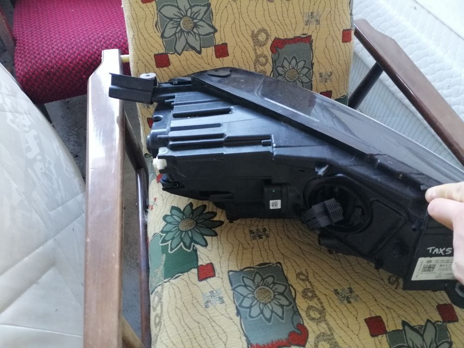 Lampa przod golf 7 elektryczny