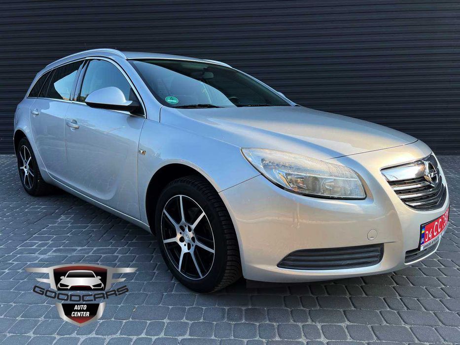 Opel Insignia 2011