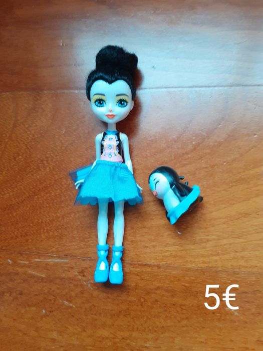 Echantimals bonecas e mascote