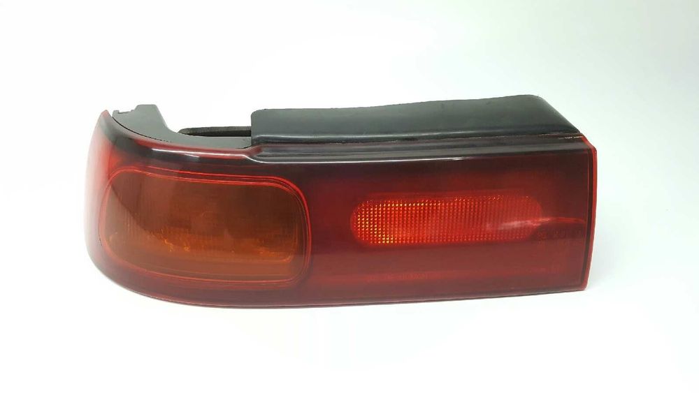 FAROLIM TRASEIRO ESQUERDO SUBARU SVX C11/C12 (CX) 3.3 SVX COUPE