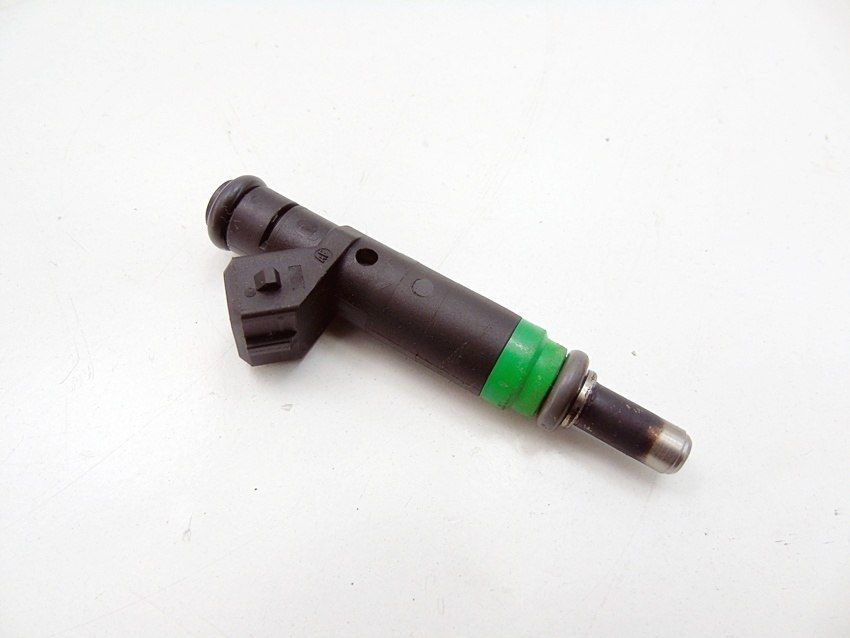 Wtryskiwacz Paliwa 4.4 N62 Bmw 5 6 7 X5 E60 E61 E63 E64 E65 E66 7525721