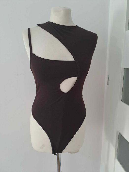 Body asymteryczne