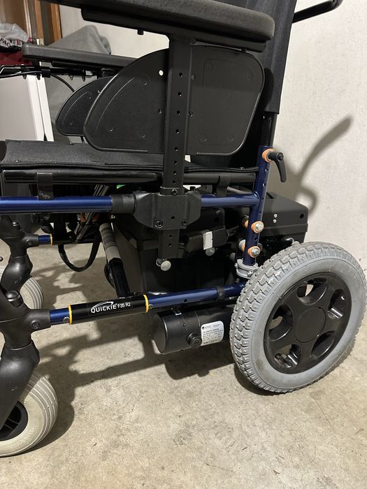 Cadeira De Rodas Elétrica