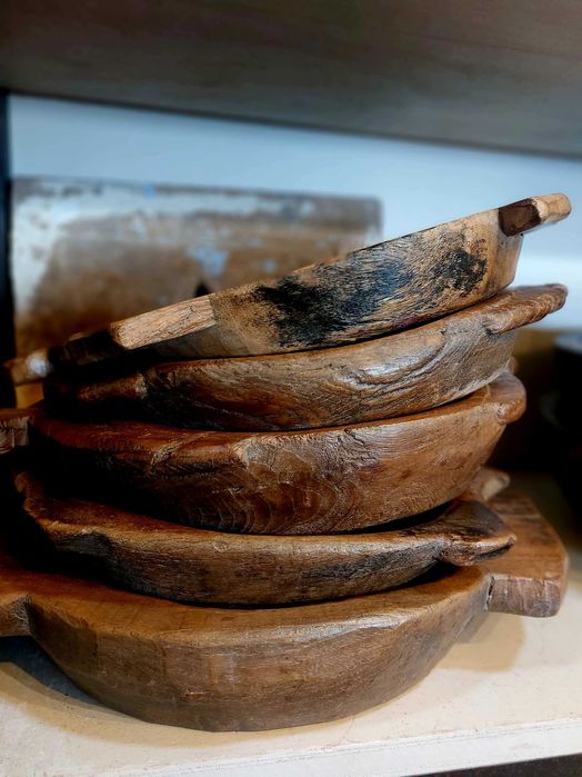 Taças de madeira artesanais em Teca
