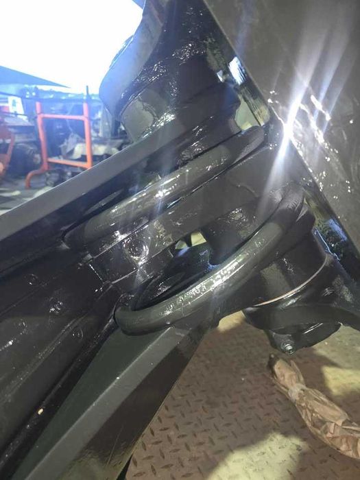 Balde de limpeza oscilante de 2 mt marca liebherr - usado