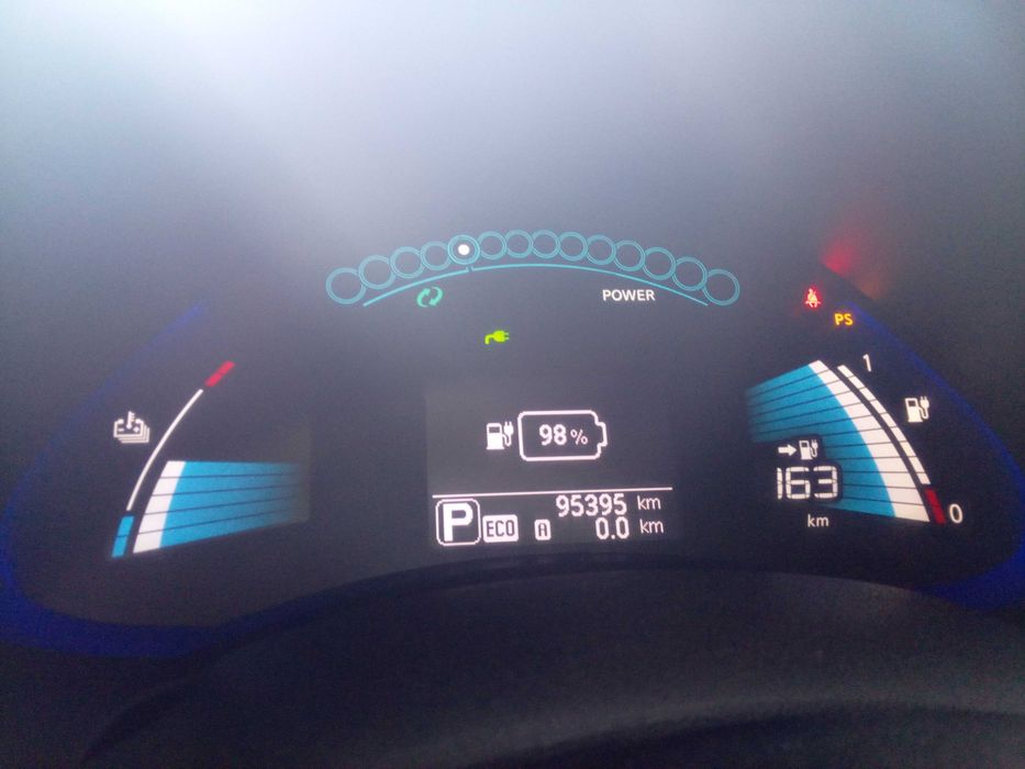 Електромобіль электромобиль Nissan Leaf 2015