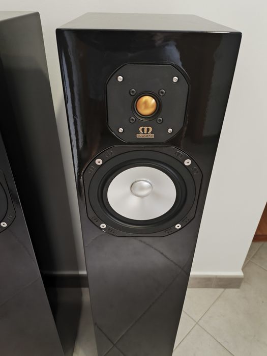 Colunas Monitor Audio Studio 20