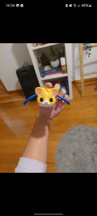 Brinquedo adopt me