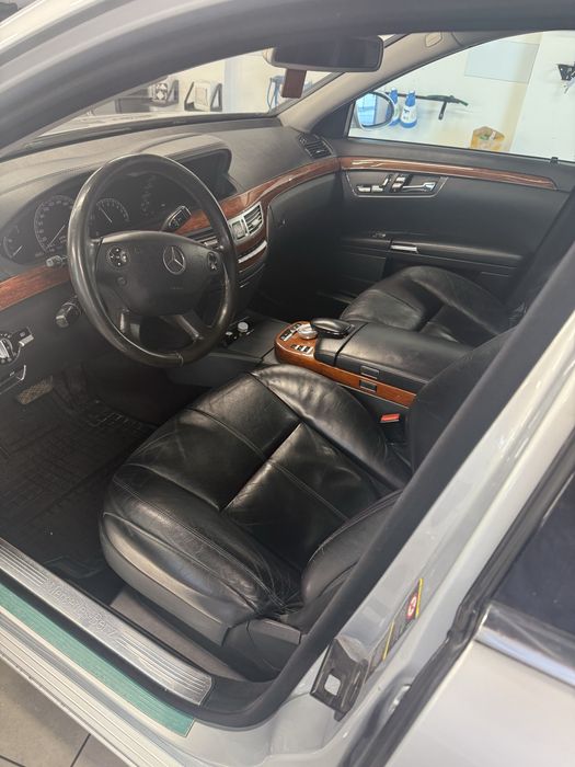 Sprzedam Mercedes W221