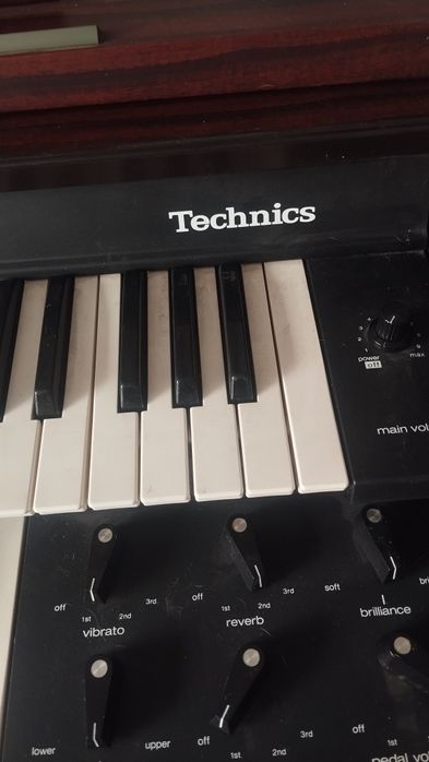 Organy elektryczne Technics
