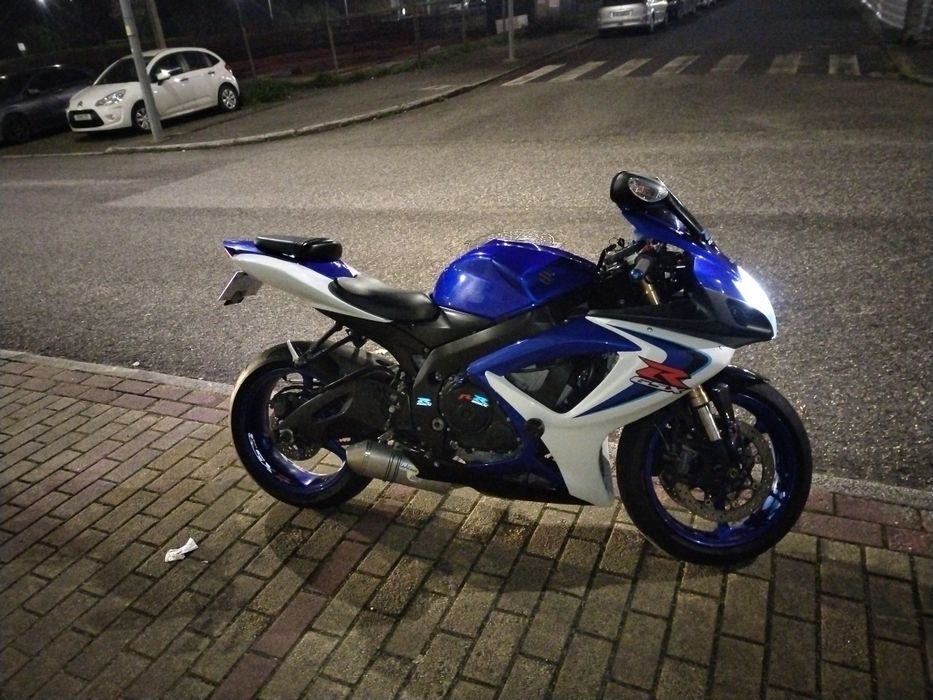 Gsxr 600  para venda