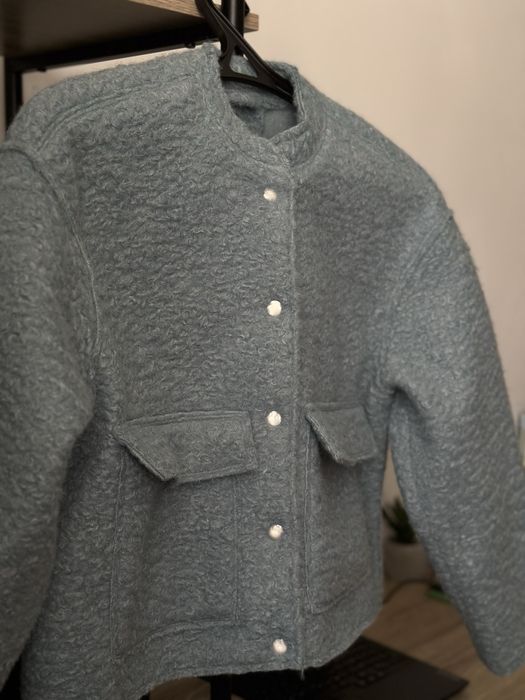 Бомбер букле для дівчинки від бренда ZARA 152 см 11-12 років