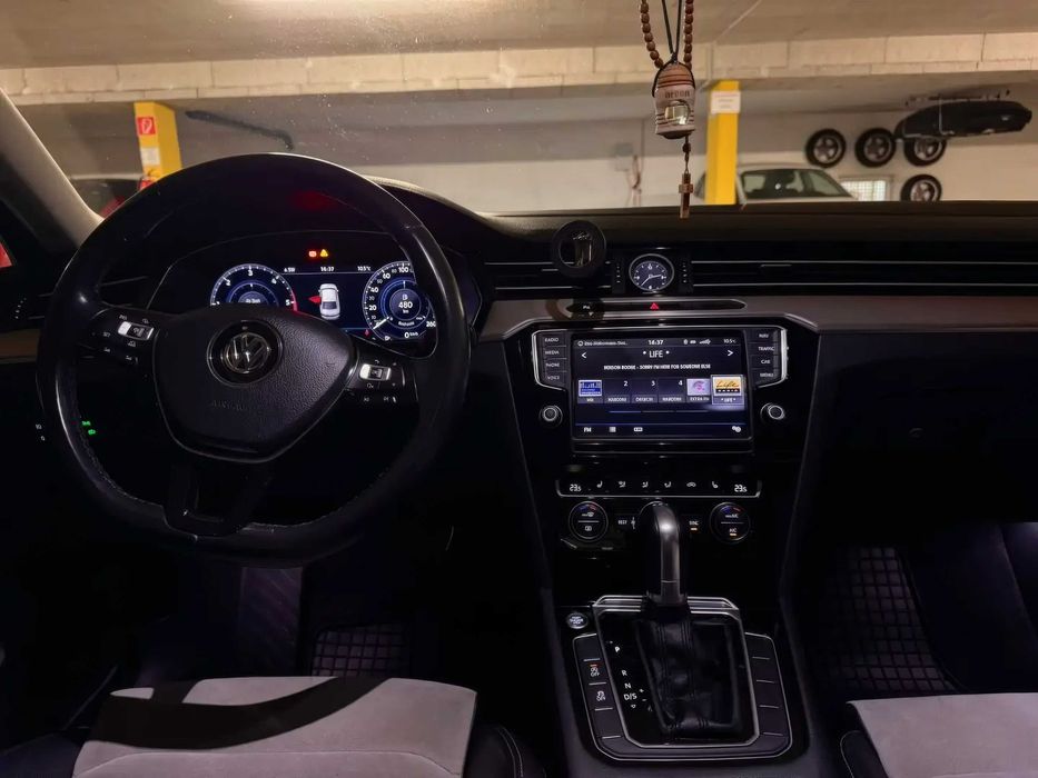 Volkswagen Passat      2016