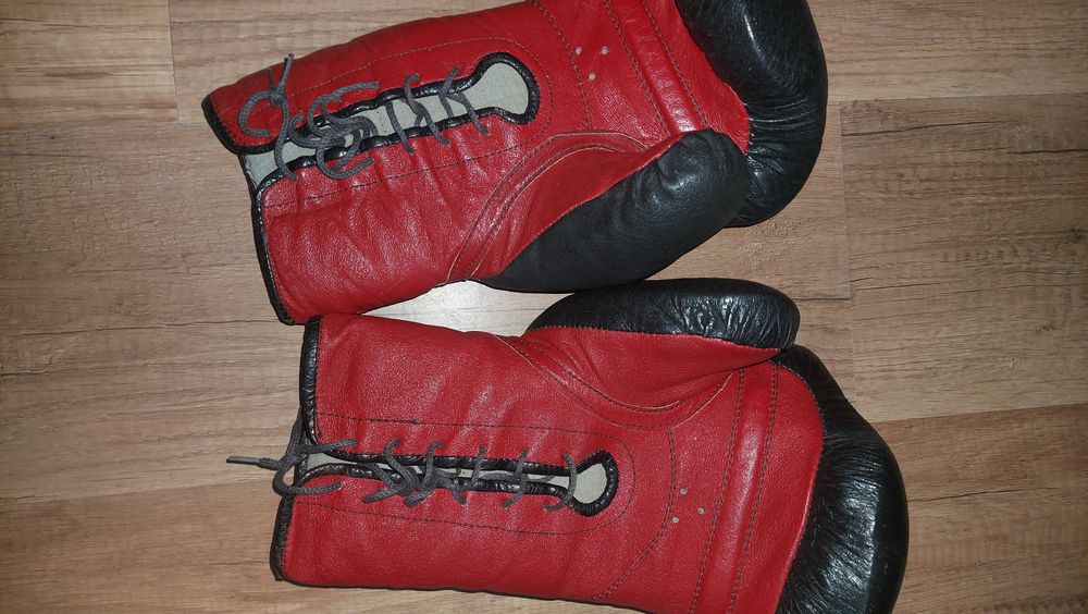 Боксерські рукавиці шкіра 12 унцій