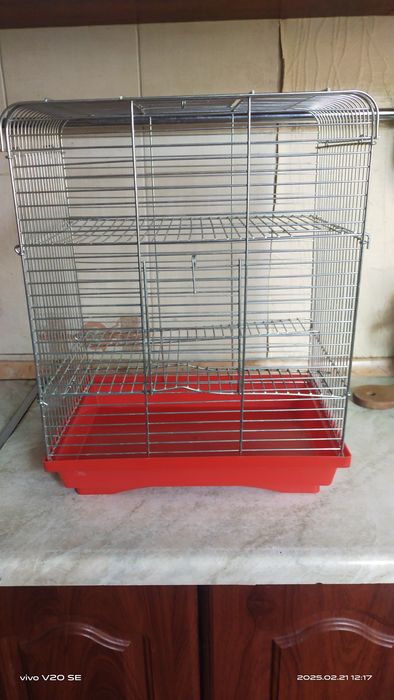 Продам 2 Клетки с набором для грызунов