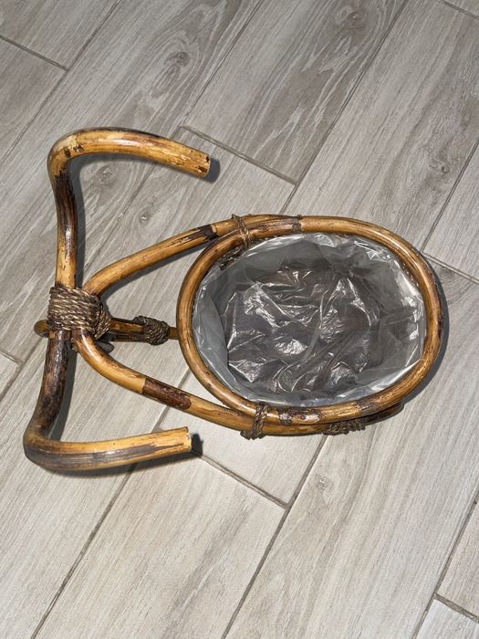 Квітковий кошик велосипед.Декор