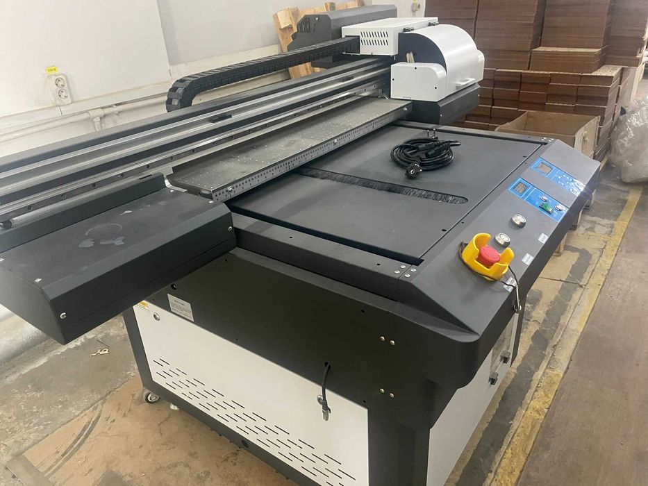 Планшетний УФ принтер