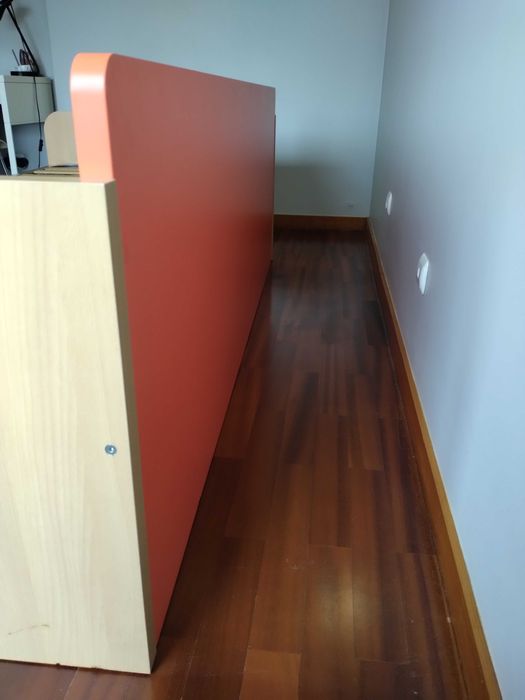 Cama criança/adolescente com arrumação