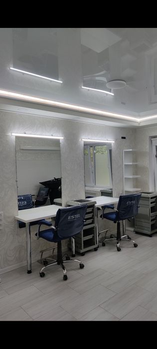 Продается парикмахерское оборудование