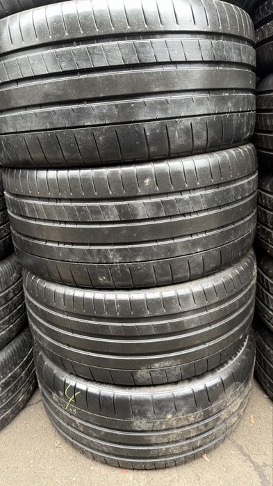 235/40/19 Michelin Pilot Super sport