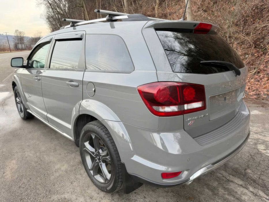 Dodge Journey Crossroad      2019
