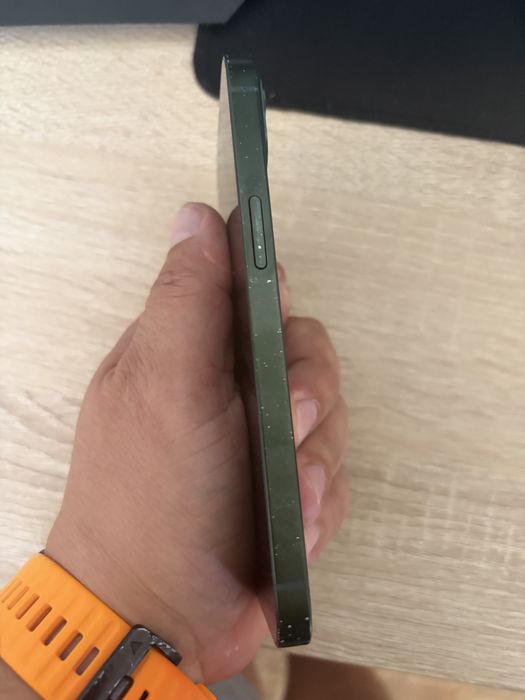 Iphon 13 zielony