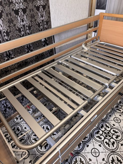 Инвалидная кровать трансформер.