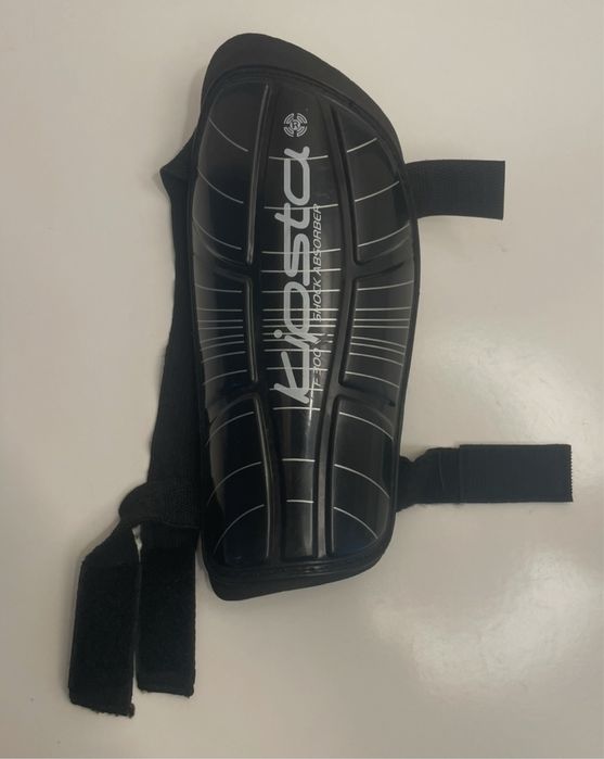 Caneleiras Kipsta F300 Shock Absorber Pretas