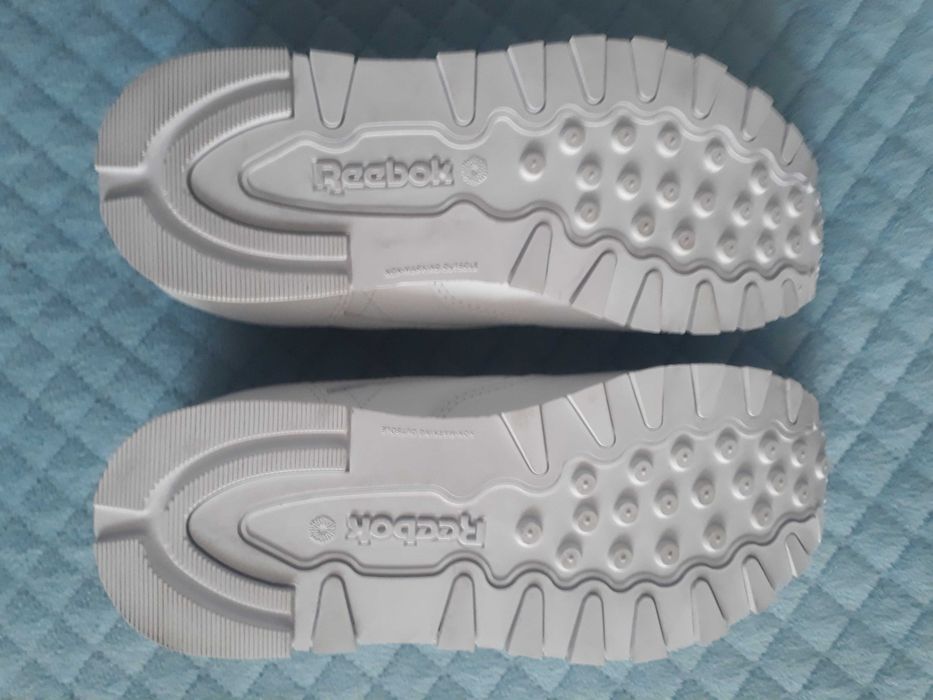 Nowe Buty Reebok Classic Leather White, r. 34,5