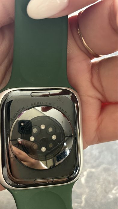 Apple Watch 8 45mm