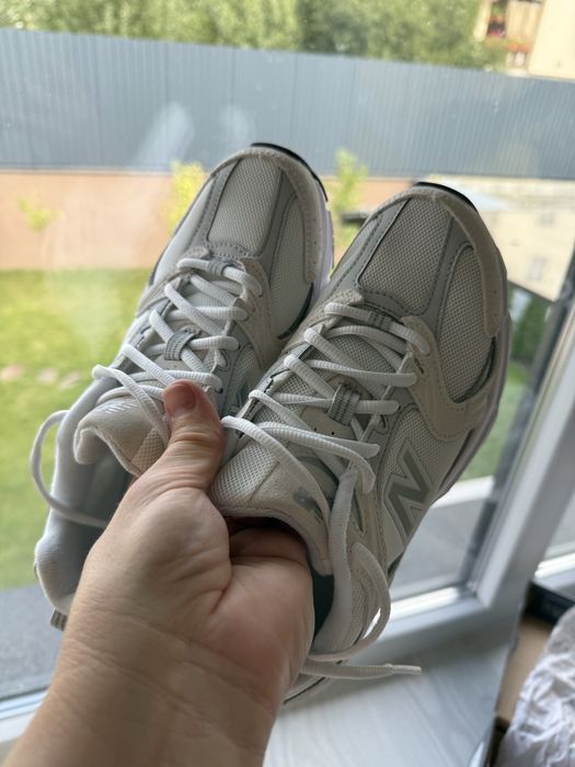 Кросівки new balance