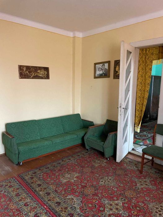 Продається будинок в м. Тячів