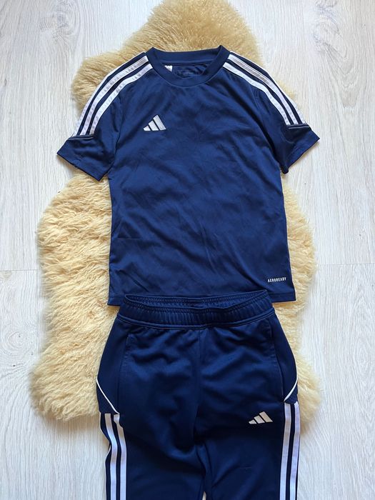Костюм спортивний адідас adidas 140